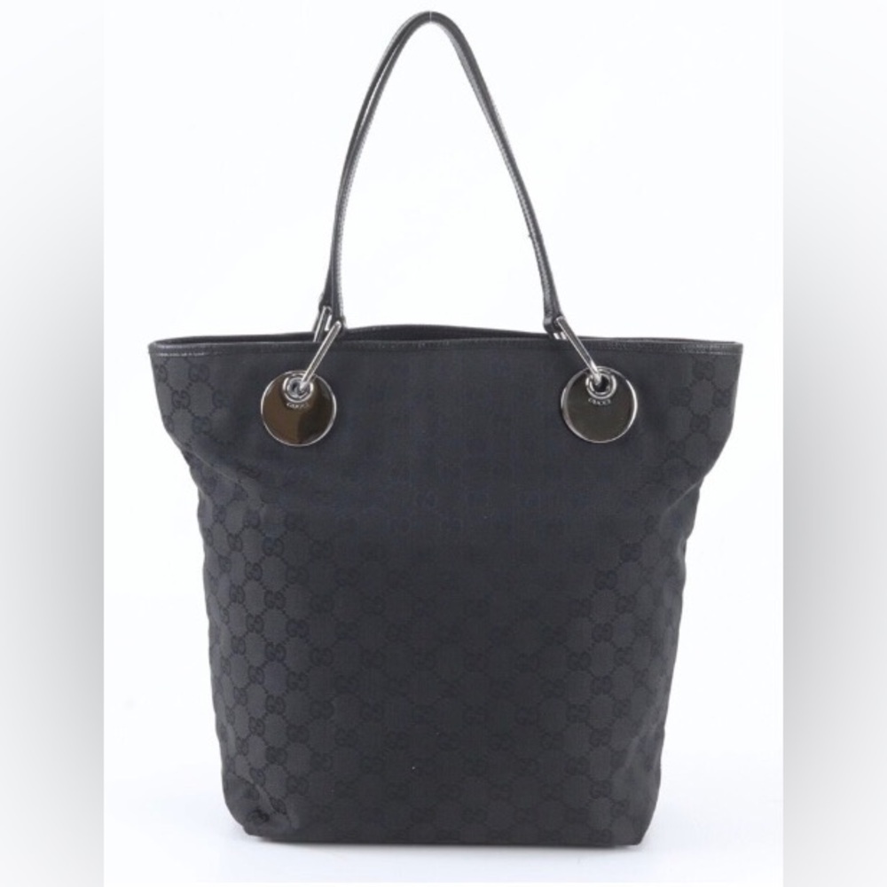 Gucci GG Canvas Eclipse Interlocking.